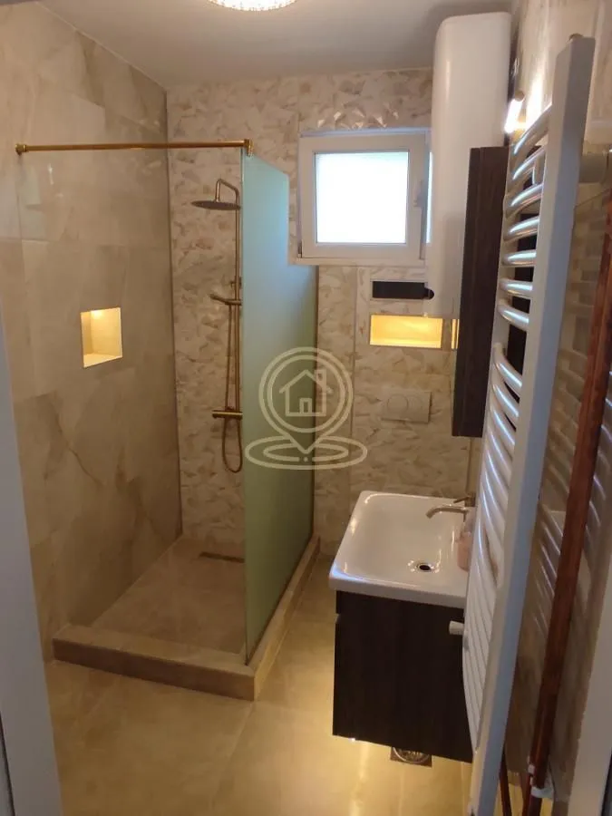 Sale, two bedroom apartment, 70m², Medijana, Niš
