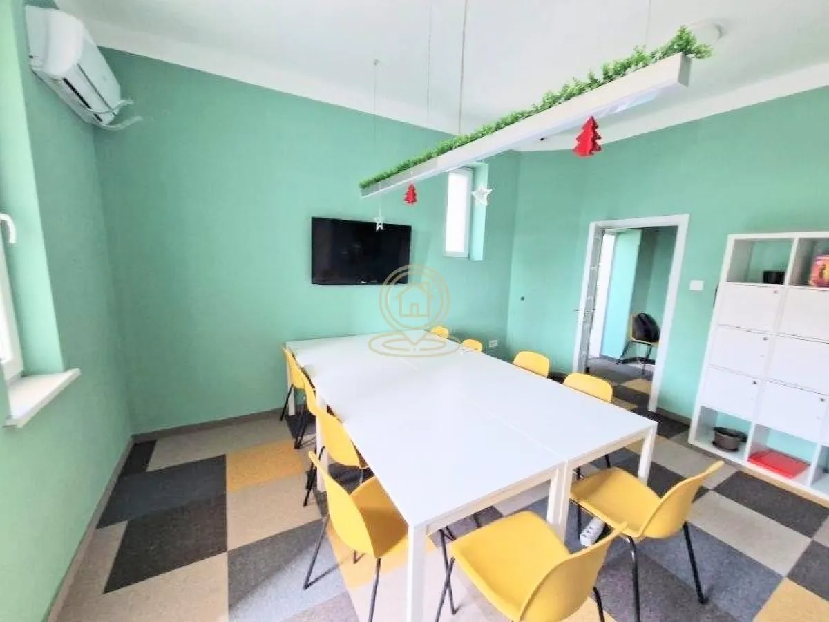 Rent, office space, 129m², Savski Venac, Beograd