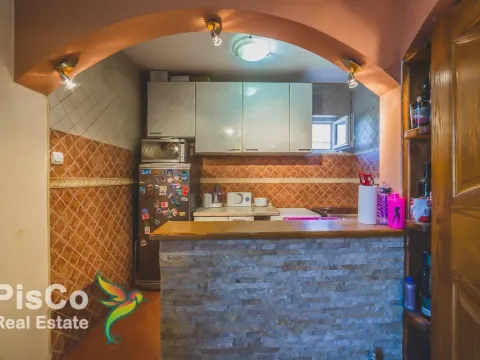 Izdavanje, kuća, 200m², Donji Kokoti, Podgorica - image 7