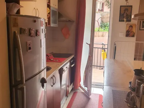 Sale, two bedroom apartment, 60m², Gospoština, Budva - image 7