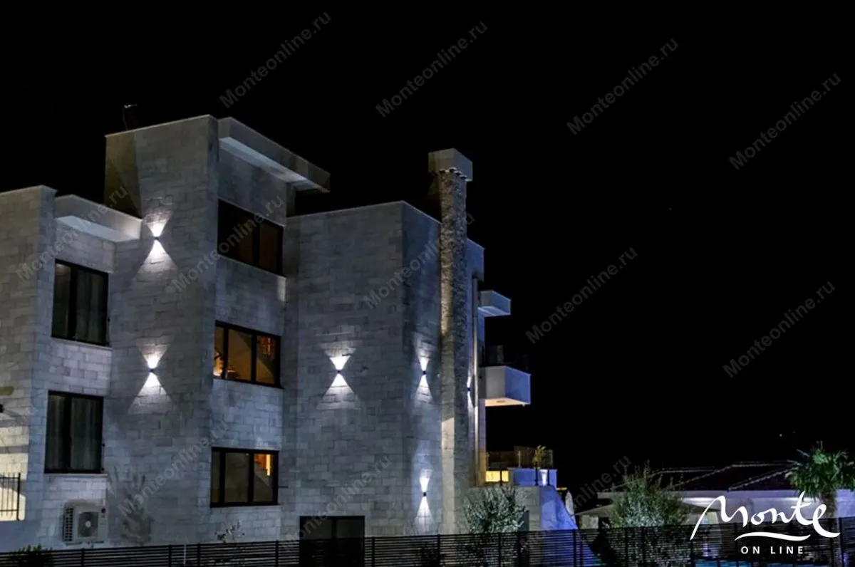 Prodaja, kuća, 350m², Herceg Novi, Crna Gora