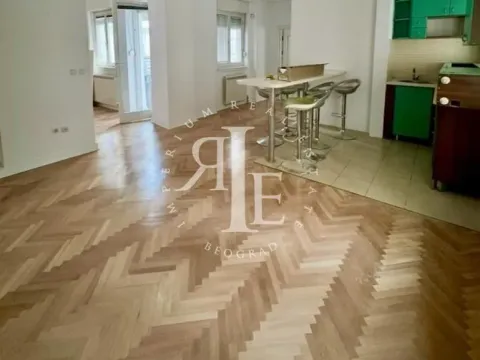 Izdavanje, stan, 147m², Stari Grad, Beograd