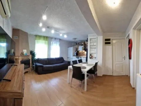 Rent, house, 28m², Šušanj, Bar - image 7