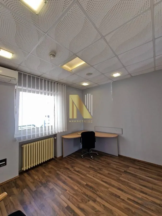 Rent, office space, 120m², Centar, Novi Sad
