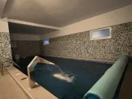 Rent, four bedroom apartment, 130m², Kalimanj, Tivat - image 3