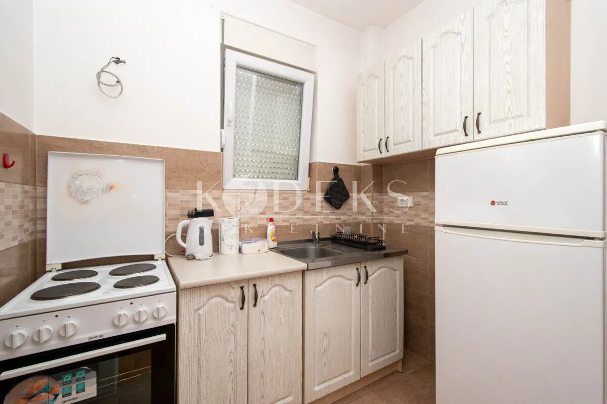 Izdavanje, jednosoban stan, 46m², Ljubović, Podgorica