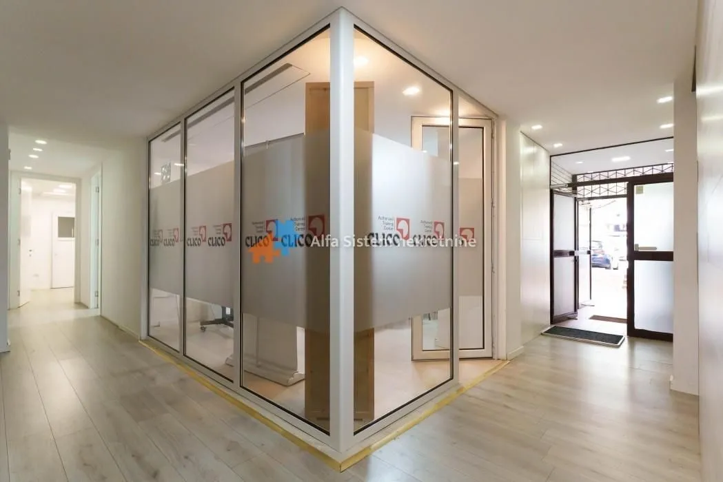 Rent, office space, 137m², Novi Beograd Sve Podlokacije, Beograd