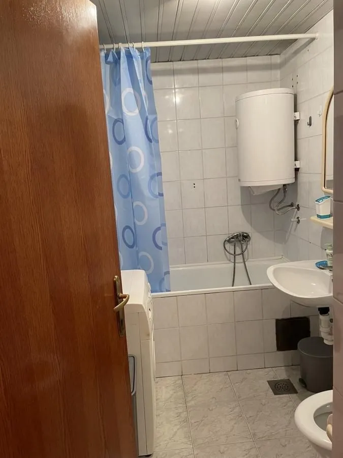 Rent, one bedroom apartment, 40m², Grbavica, Novi Sad Sve Podlokacije
