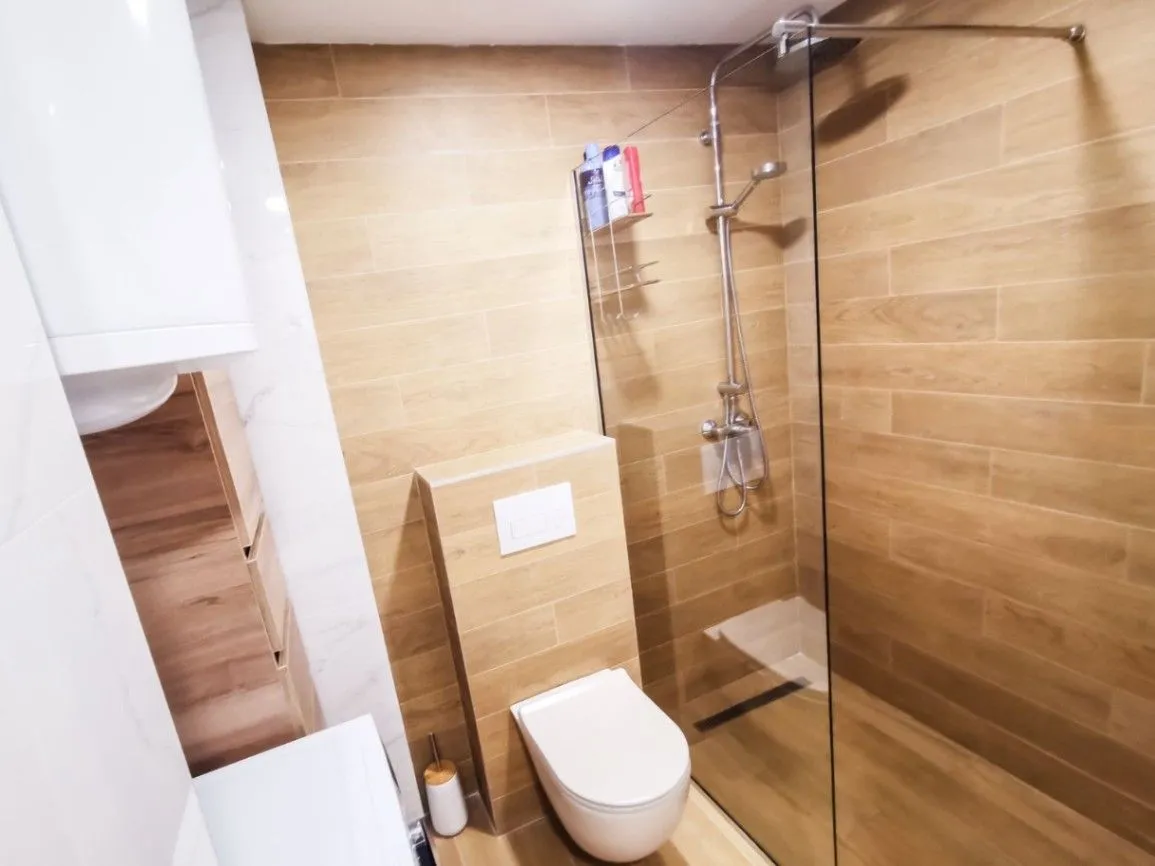 Prodaja, dvosoban stan, 61m², Ljubović, Podgorica