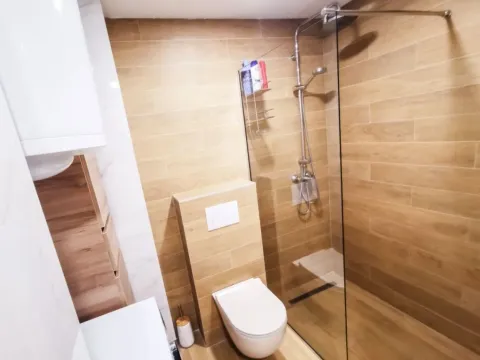 Sale, two bedroom apartment, 61m², Ljubović, Podgorica - image 11