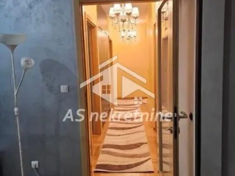 Izdavanje, četvorosoban stan, 96m², Vračar Sve Podlokacije, Beograd - image 12