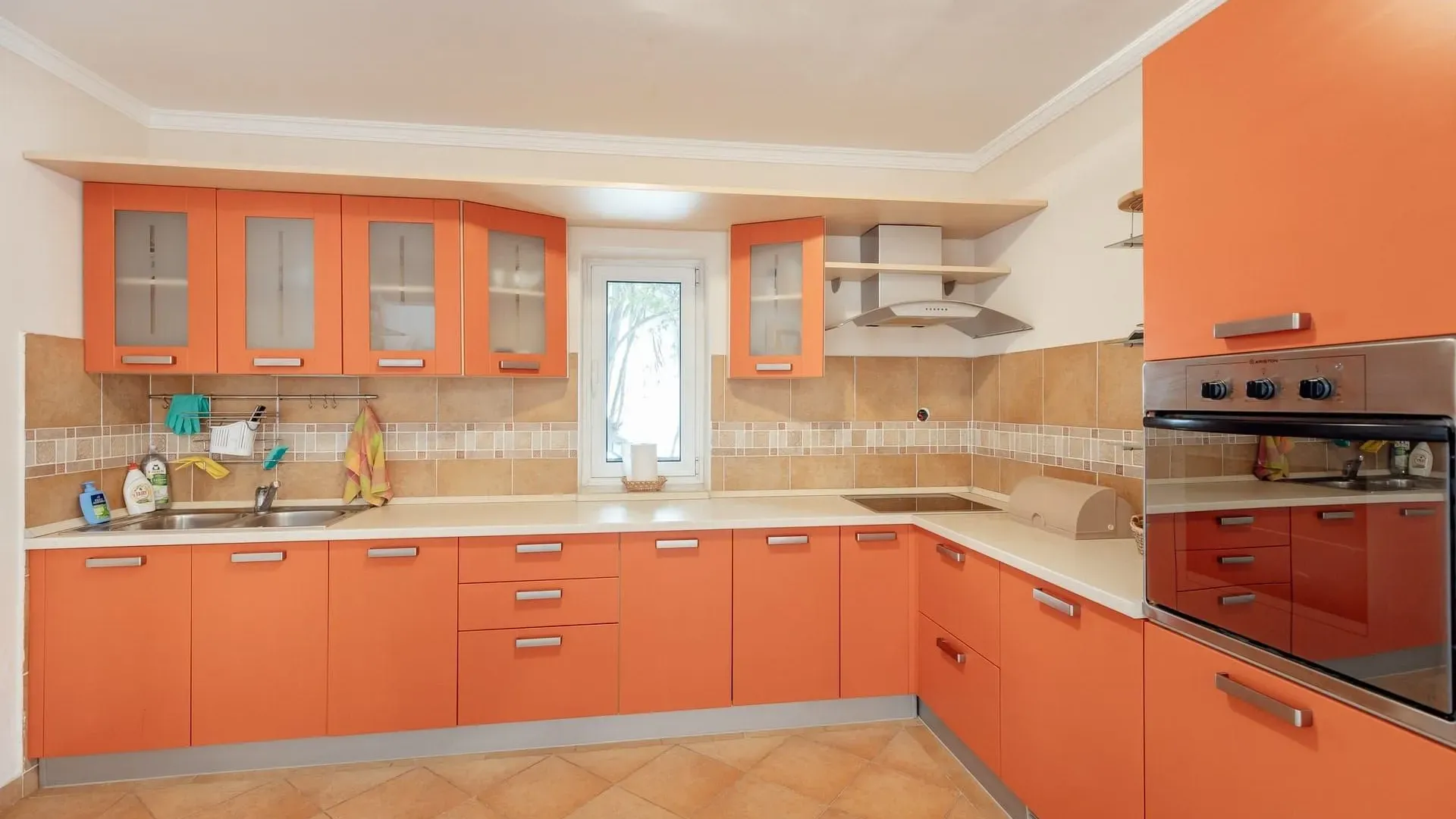 Prodaja, trosoban stan, 244m², Centar, Herceg Novi