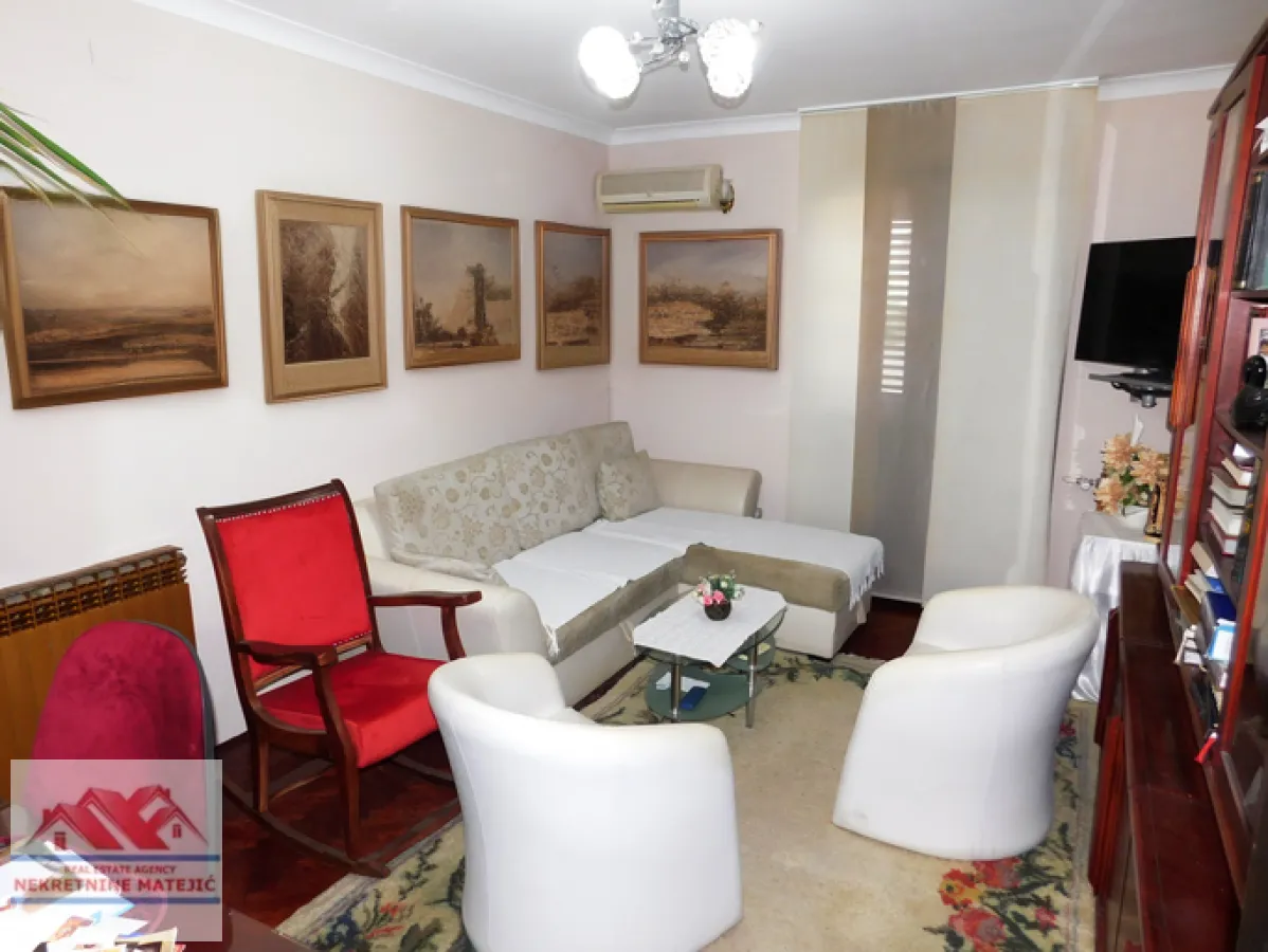 Prodaja, kuća, 300m², Kragujevac, Srbija