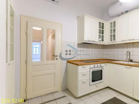 Rent, four bedroom apartment, 110m², Savski Venac, Beograd - image 19