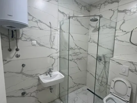 Prodaja, dvosoban stan, 63m², Stari Aerodrom, Podgorica - image 5