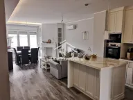 Izdavanje, stan, 82m², Vračar Sve Podlokacije, Beograd - image 2