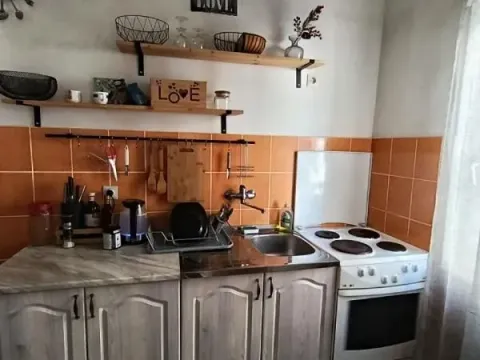 Sale, two bedroom apartment, 53m², Sutomore, Bar - image 9