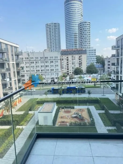 Izdavanje, trosoban stan, 74m², Savski Venac, Beograd