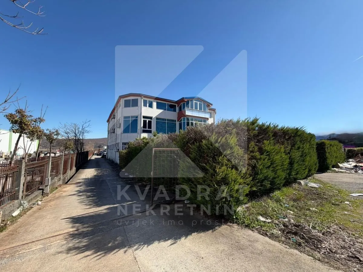 Rent, office space, 900m², Mareza, Podgorica