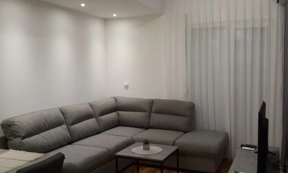 Rent, one bedroom apartment, 39m², Stari Aerodrom, Podgorica