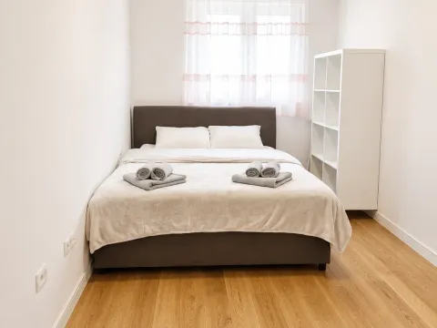 Rent, two bedroom apartment, 70m², Central Point, Podgorica - image 10
