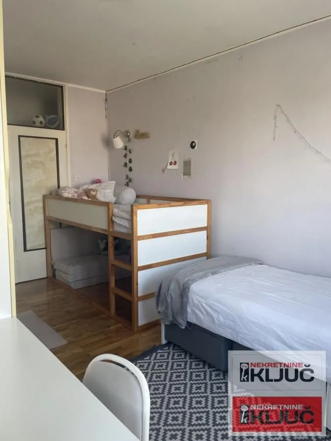Prodaja, dvosoban stan, 57m², Bulevar Oslobodjenja, Novi Sad Sve Podlokacije