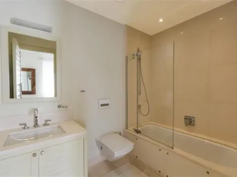 Prodaja, dvosoban stan, 100m², Centar, Tivat - image 11