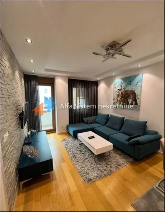 Rent, two bedroom apartment, 52m², Novi Beograd Blok 67, Novi Beograd Sve Podlokacije