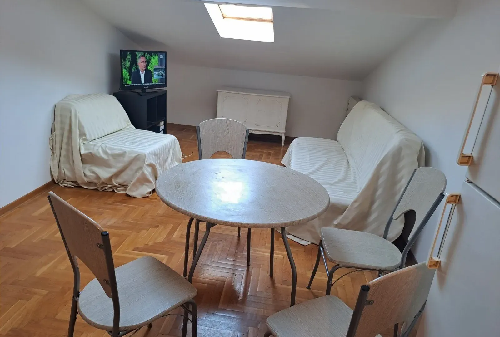 Izdavanje, jednosoban stan, 39m², Denkova Basta, Zvezdara Sve Podlokacije