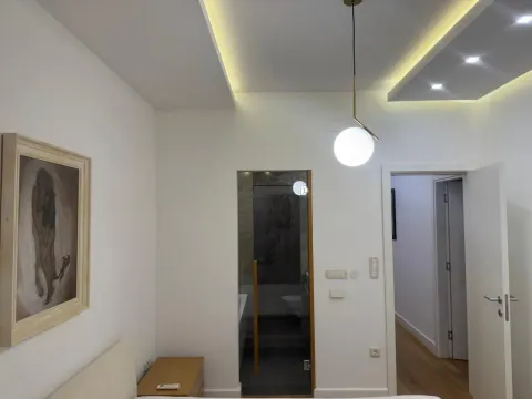 Rent, two bedroom apartment, 108m², Budva, Crna Gora - image 10