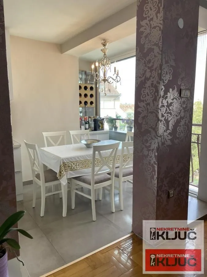 Prodaja, četvorosoban stan, 124m², Grbavica, Novi Sad Sve Podlokacije