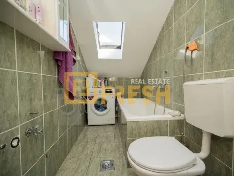 Prodaja, trosoban stan, 91m², Stari Aerodrom, Podgorica - image 18