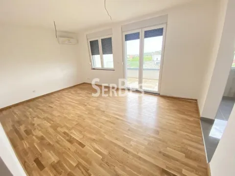 Prodaja, četvorosoban stan, 85m², Alibegovac, Petrovaradin - image 14
