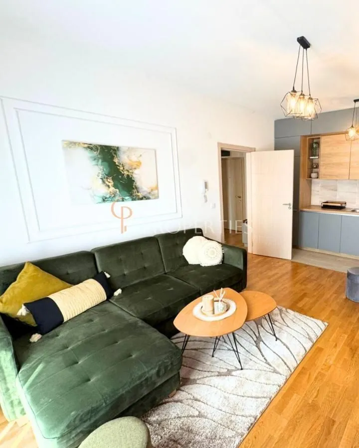 Rent, apartment, 60m², Stari Aerodrom, Podgorica