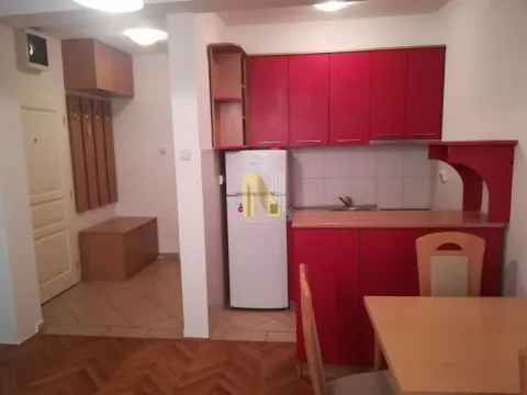 Izdavanje, jednosoban stan, 39m², Grbavica, Novi Sad Sve Podlokacije - image 3