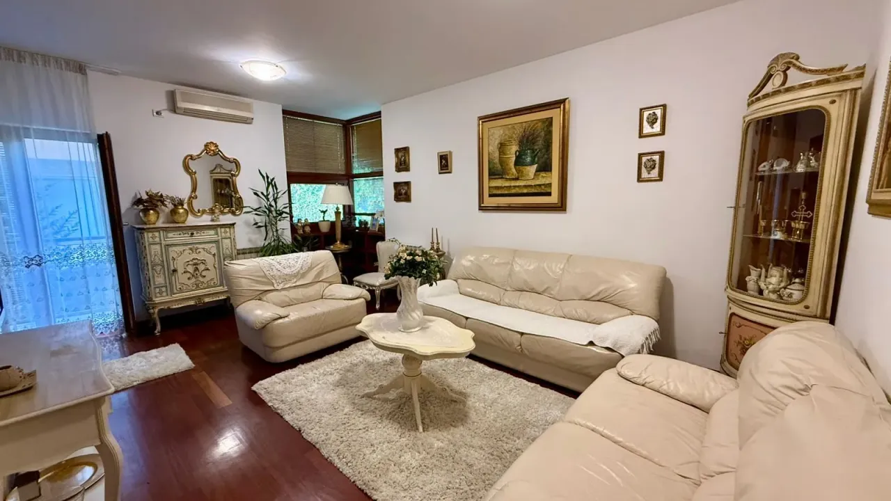 Rent, three bedroom apartment, 100m², Tuški Put, Podgorica