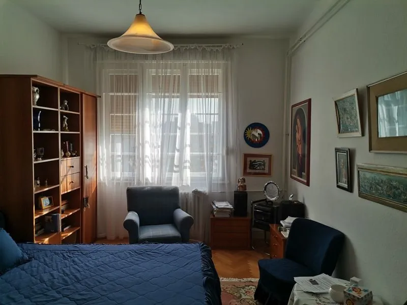 Prodaja, četvorosoban stan, 115m², Stari Grad, Beograd