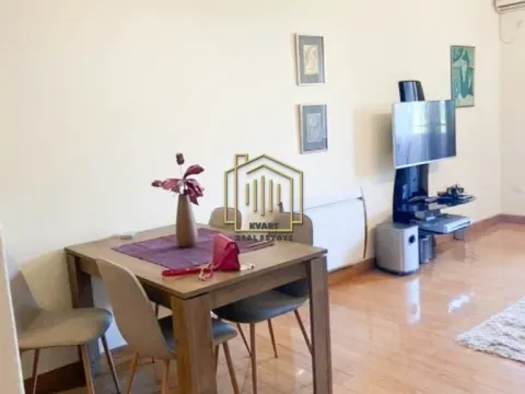 Izdavanje, dvosoban stan, 73m², Vezirov Most, Podgorica - image 15