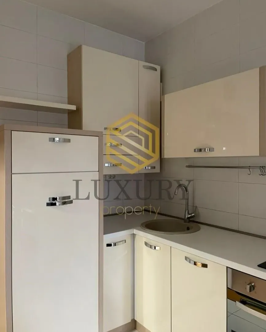 Rent, studio apartment, 35m², City Kvart, Podgorica