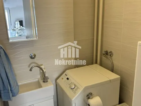 Prodaja, trosoban stan, 82m², Zemun Gornji Grad, Zemun Sve Podlokacije - image 11