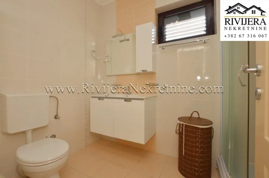 Prodaja, dvosoban stan, 121m², Baošići, Herceg Novi