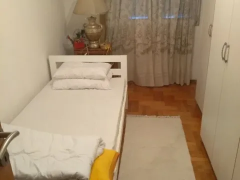 Rent, two bedroom apartment, 55m², Stari Aerodrom, Podgorica - image 12