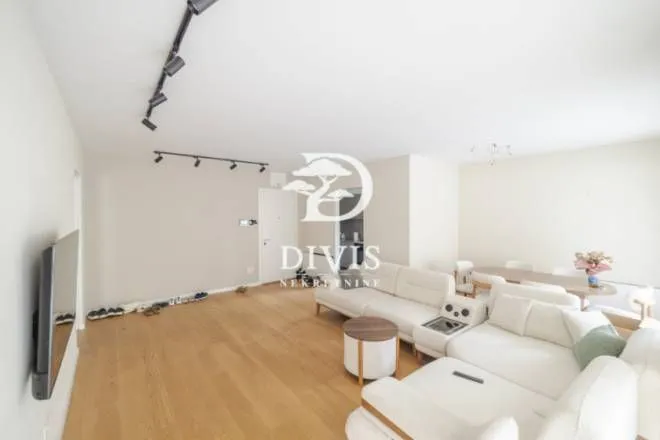 Prodaja, trosoban stan, 145m², Neimar, Vračar Sve Podlokacije