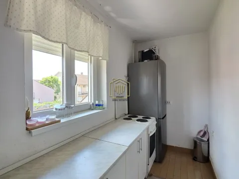 Rent, three bedroom apartment, 100m², Stari Aerodrom, Podgorica - image 4