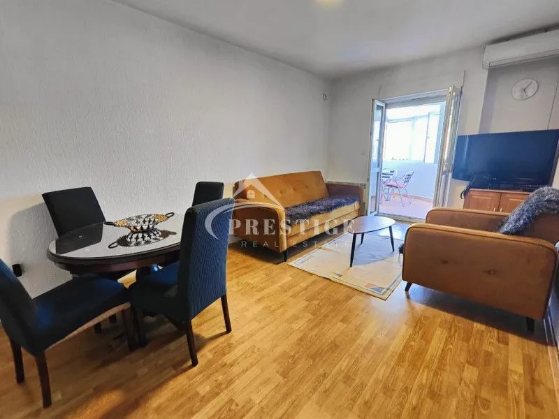 Izdavanje, jednosoban stan, 41m², Centar, Podgorica