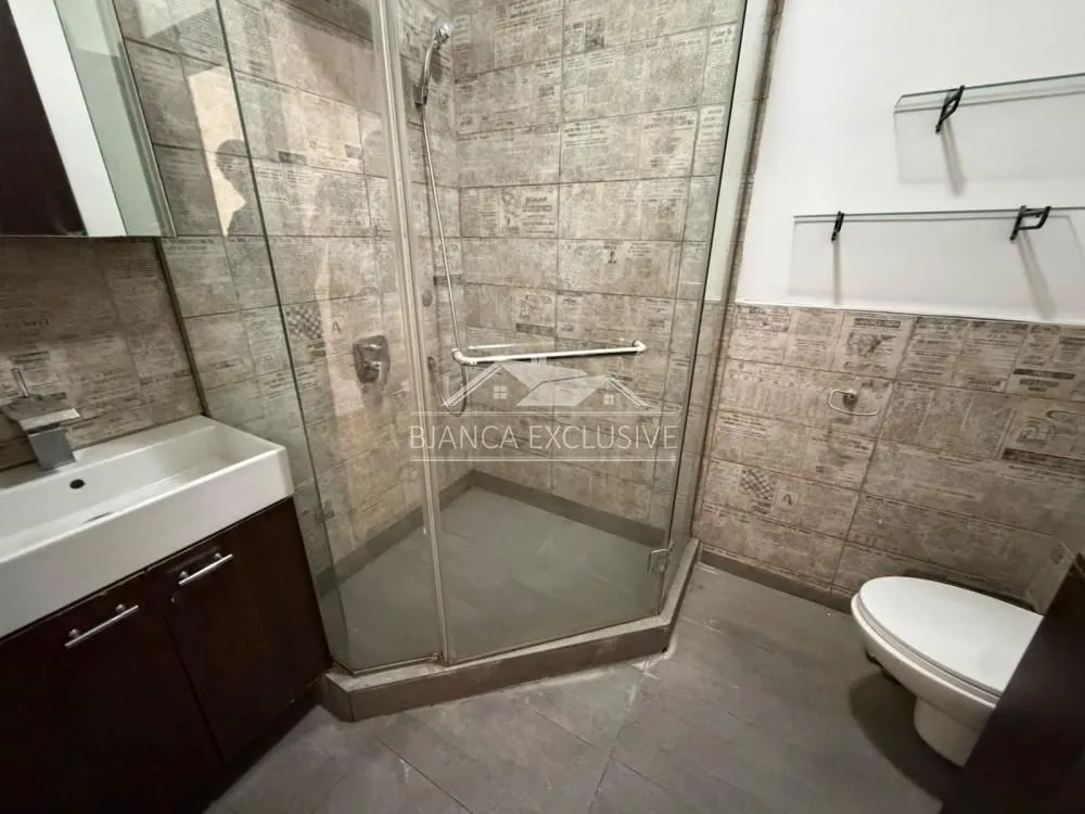 Prodaja, četvorosoban stan, 120m², Južni Bulevar, Vračar Sve Podlokacije