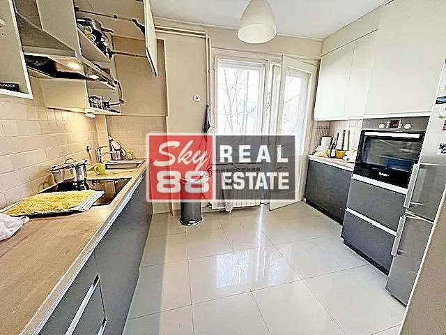 Prodaja, dvosoban stan, 68m², Kalenić Pijaca, Vračar Sve Podlokacije