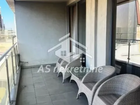 Izdavanje, trosoban stan, 100m², Stari Grad, Beograd - image 33