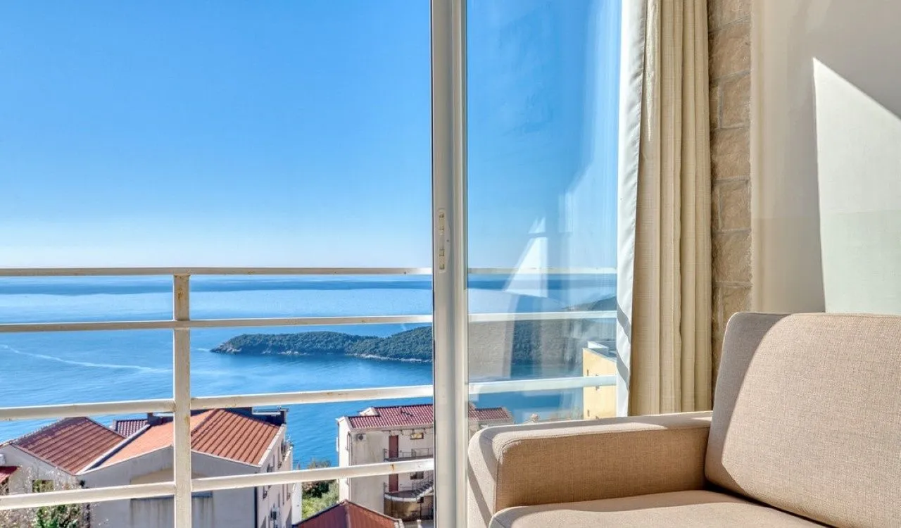 Sale, two bedroom apartment, 75m², Seoce, Budva