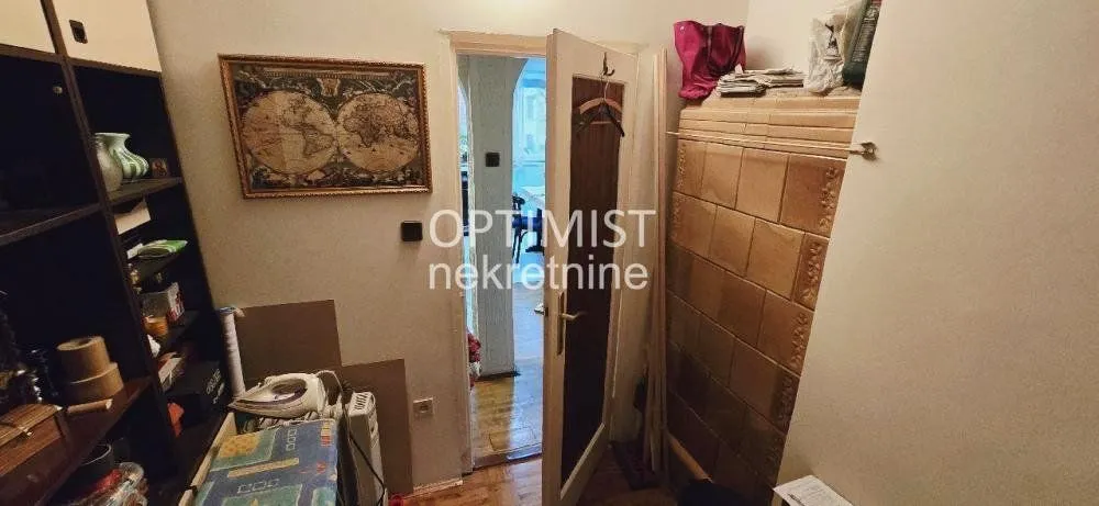 Sale, three bedroom apartment, 64m², Karaburma, Palilula Sve Podlokacije